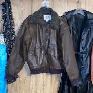 Mens vintage leather jacket size M, chocolate brown good condition